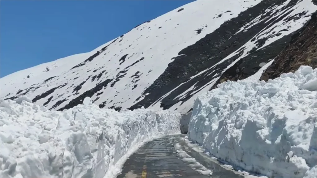 Naran Babusar Road Update Will Babusar Top Open for Eid Holidays